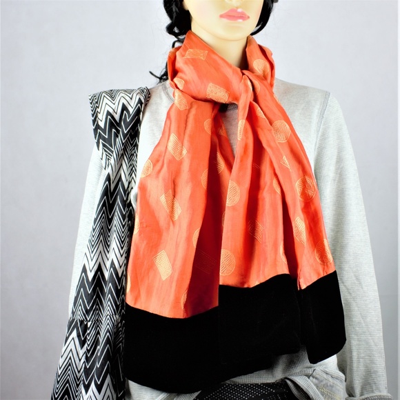 Shiraleah Scarf Orange, Gold w/Black Velvet Ends - Picture 2 of 8